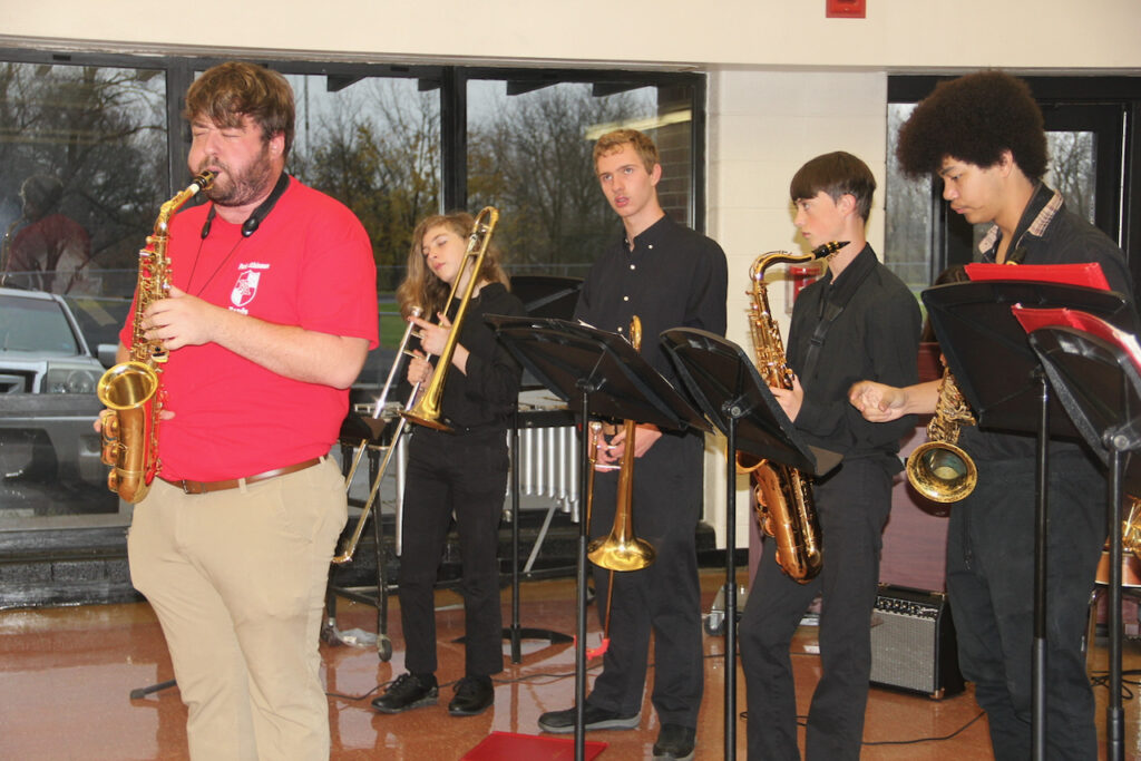 Boosters strike up the band at fundraiser FortAtkinsonOnline