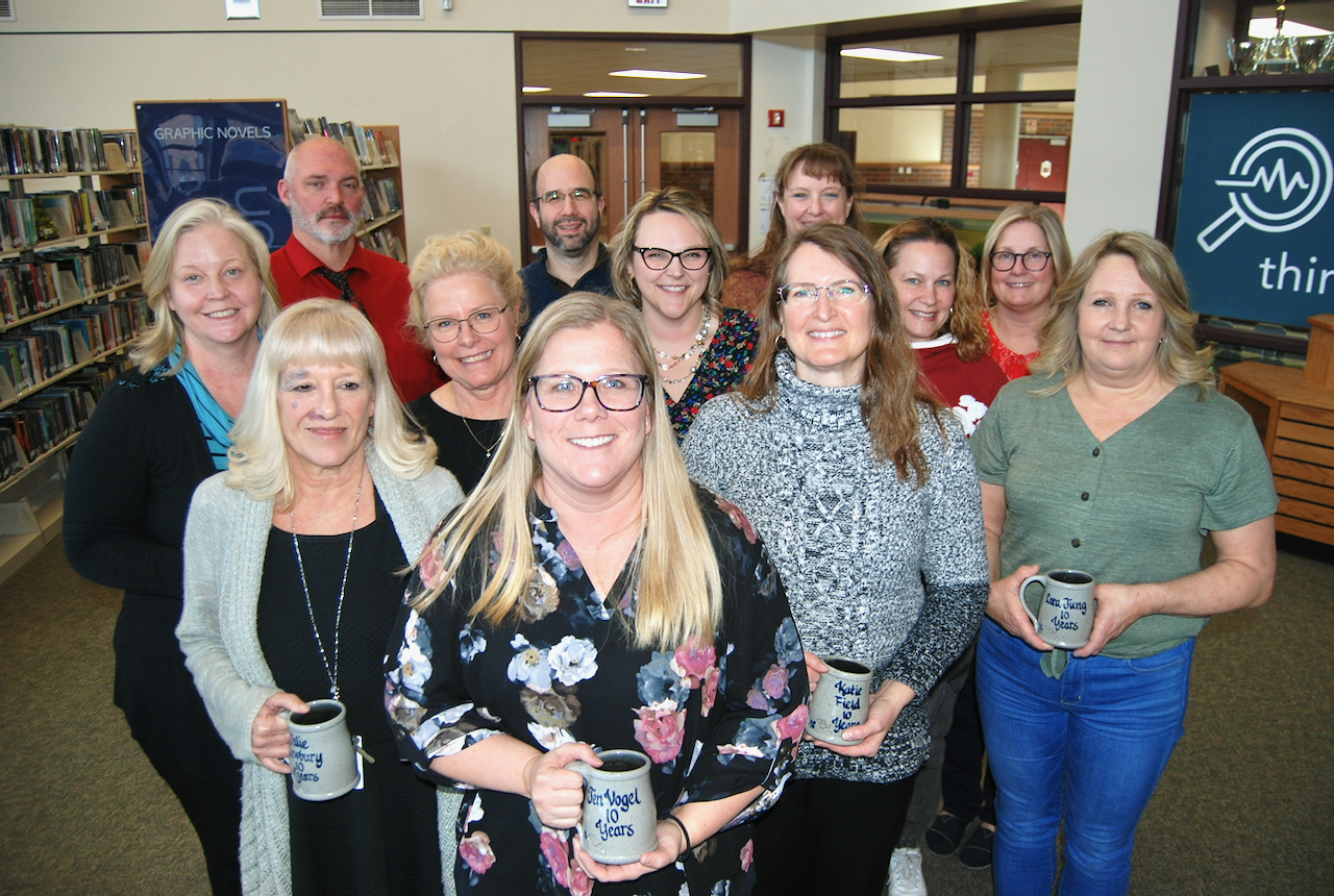 Fort School District recognizes staff achieving ‘milestone’ years of service 