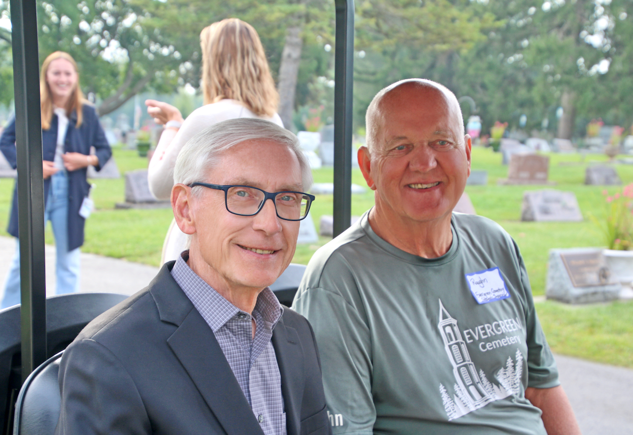 Evers tours Evergreen Cemetery 